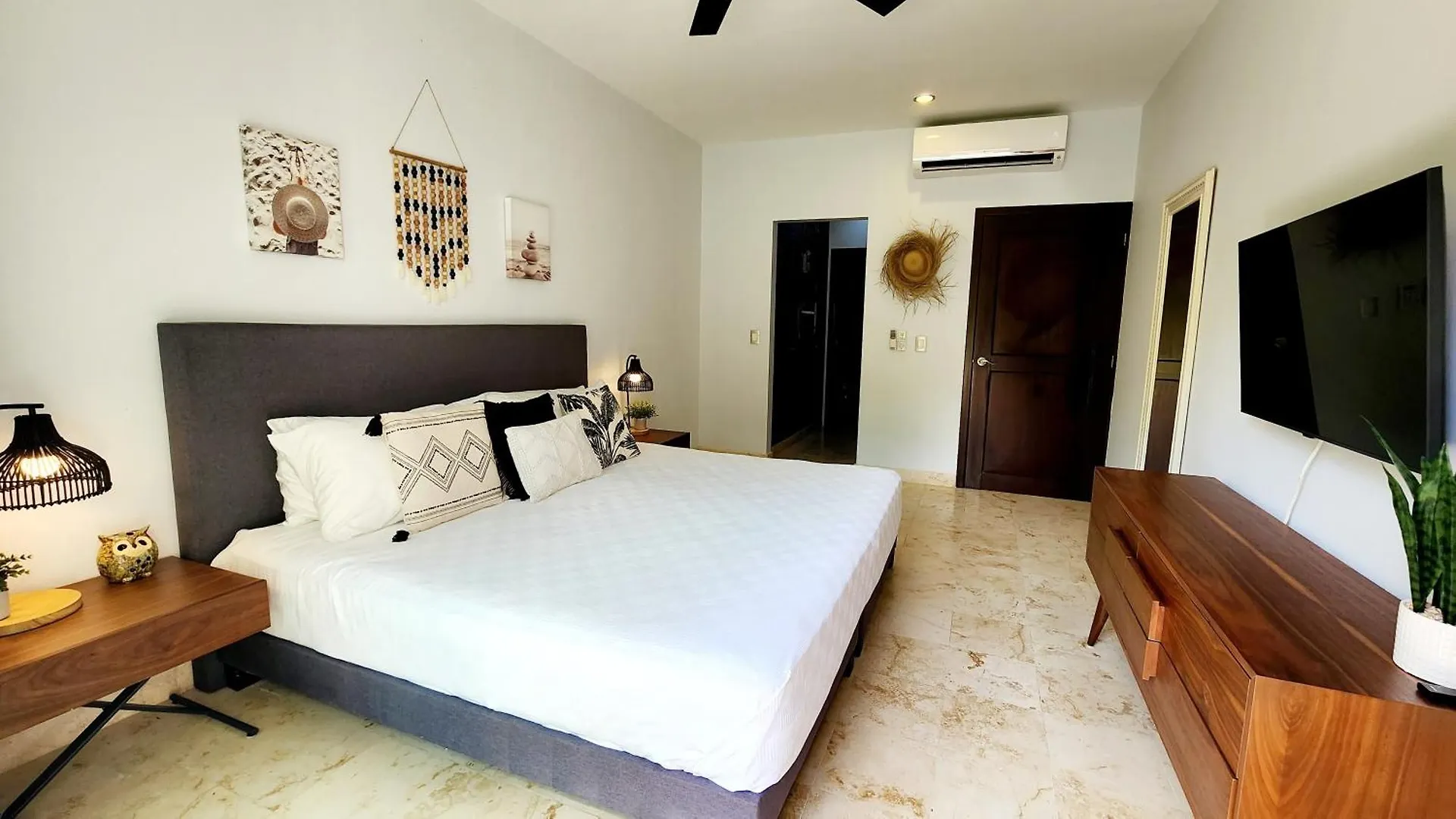 Paseo Del Sol Coral 106 Condo Playa del Carmen